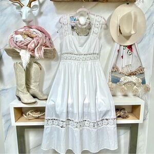 Prairie boho Lace maxi Dress w shabby chic country vibe